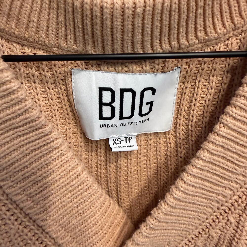 BDG Urban Outfitters Mona Knit Tan Sweater Vest Cropped size XS - Picture 3 of 5